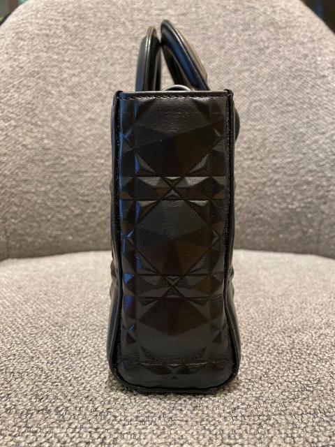 Large Product Preview Image 3
