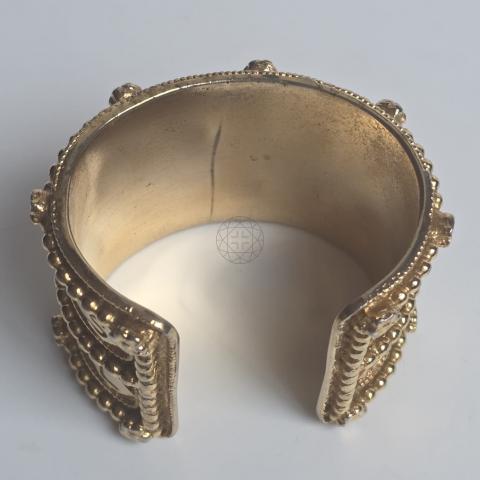 Large Product Preview Image 11