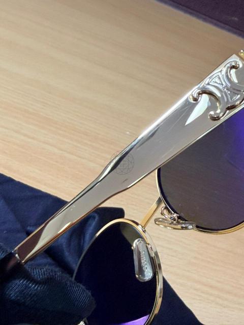 Large Product Preview Image 6