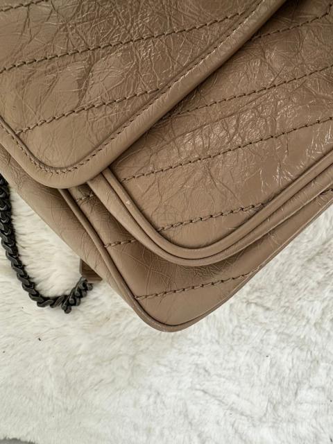 Large Product Preview Image 11