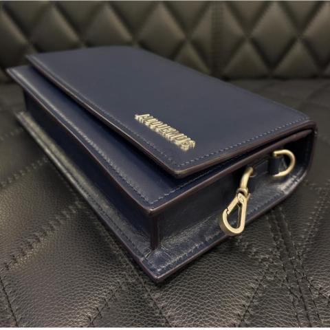 Large Product Preview Image 4