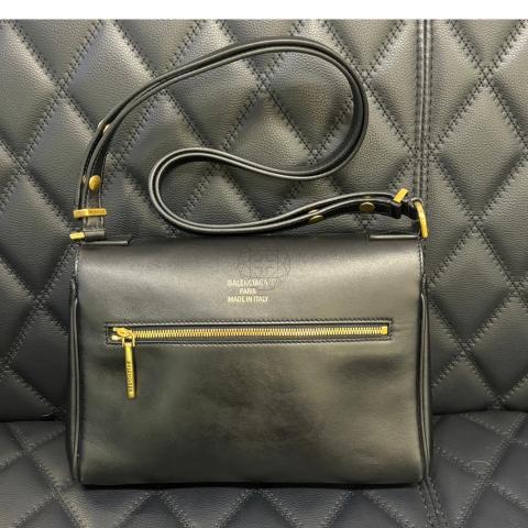 Large Product Preview Image 2