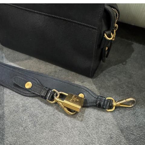 Large Product Preview Image 11