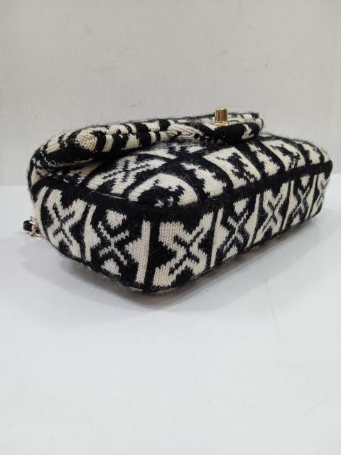 Large Product Preview Image 8