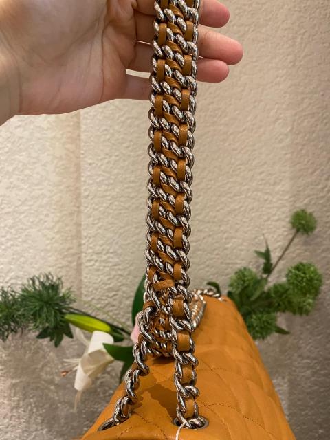 Large Product Preview Image 17