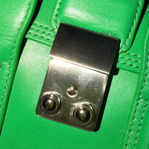 Large Product Preview Image 11