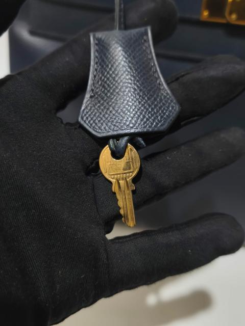 Large Product Preview Image 6