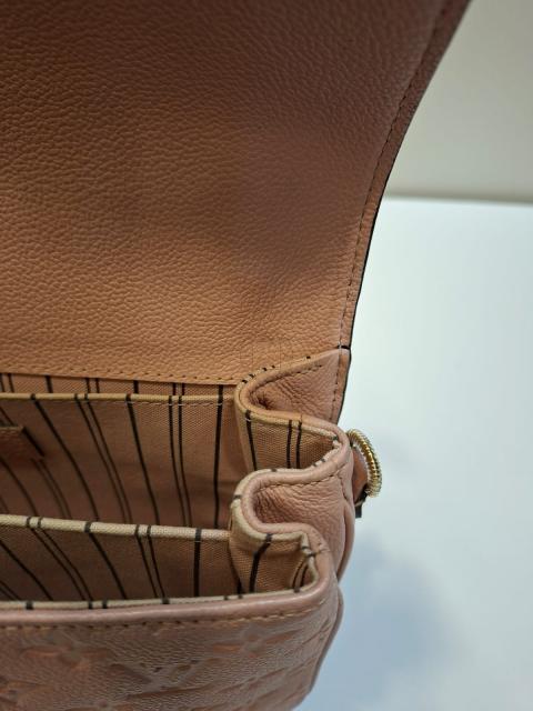 Large Product Preview Image 14