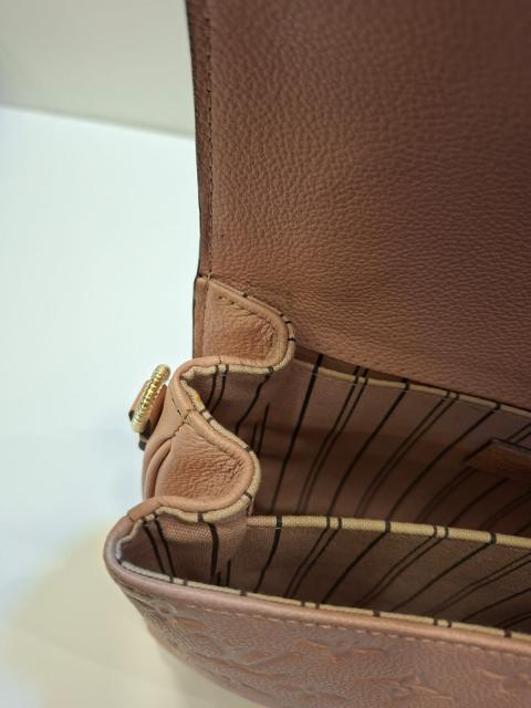 Large Product Preview Image 18