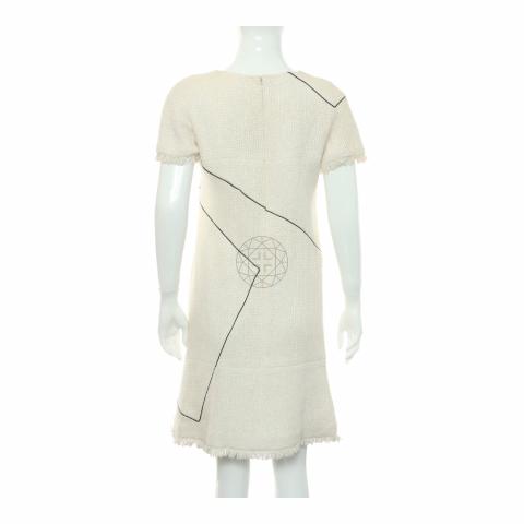 Large Product Preview Image 3