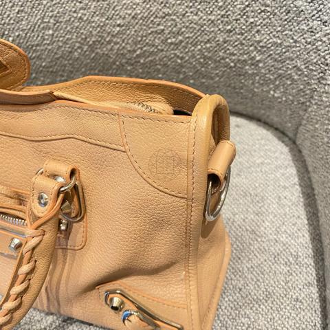 Large Product Preview Image 17