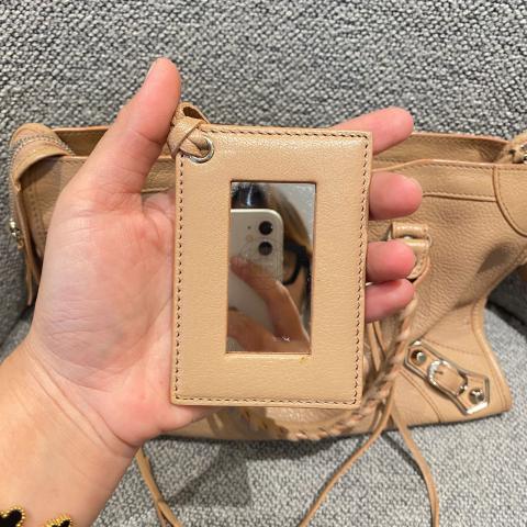 Large Product Preview Image 23