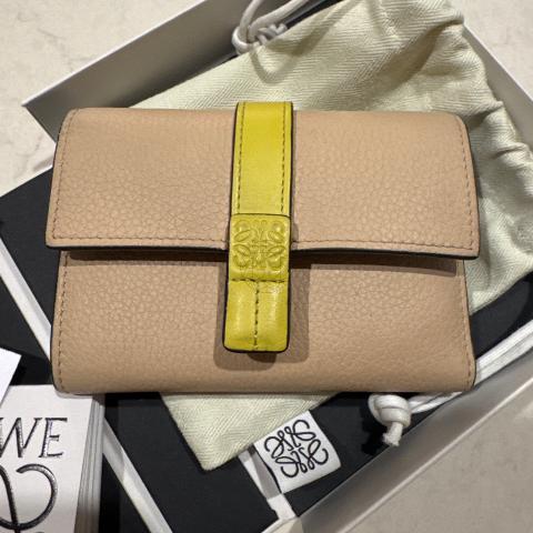 Large Product Preview Image 8