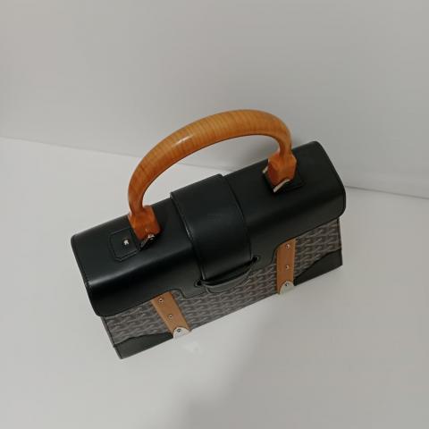 Large Product Preview Image 5