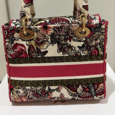 Large Product Preview Image 2