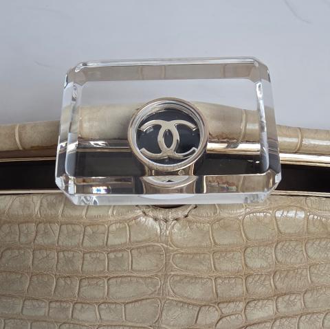 Large Product Preview Image 18