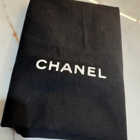 Large Product Preview Image 11