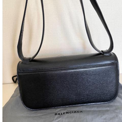 Large Product Preview Image 2