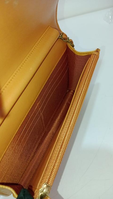 Large Product Preview Image 29