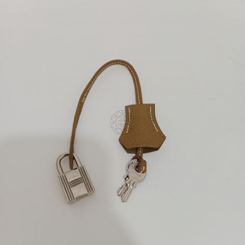 Large Product Preview Image 38