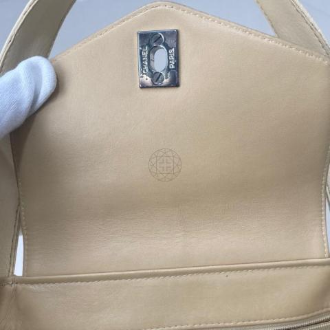 Large Product Preview Image 19