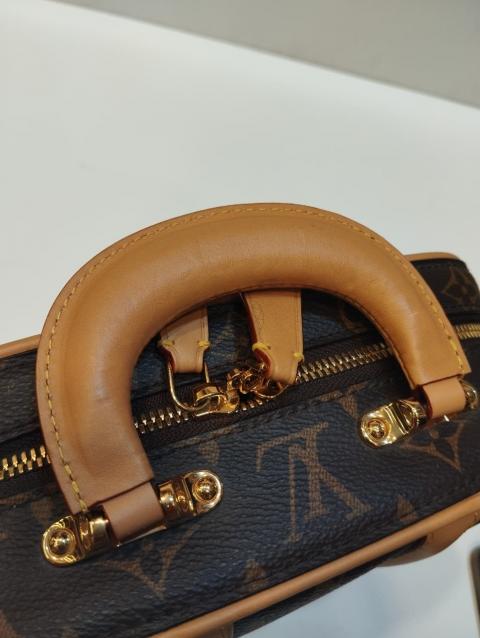 Large Product Preview Image 16