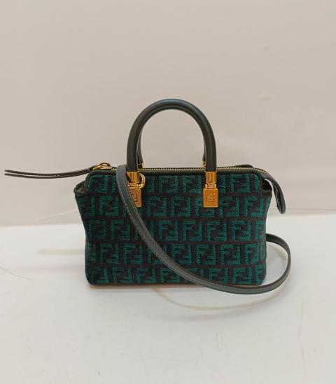Large Product Preview Image 5