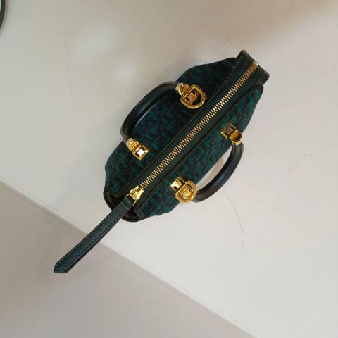 Large Product Preview Image 12