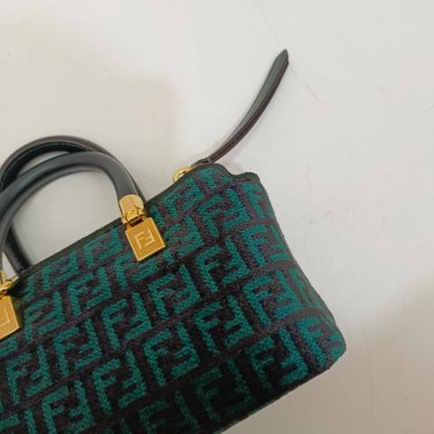 Large Product Preview Image 16