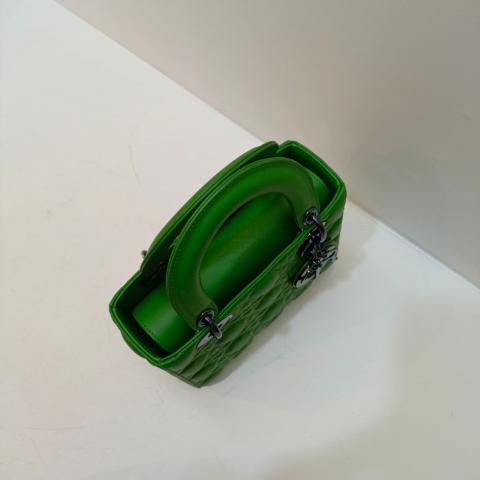 Large Product Preview Image 20