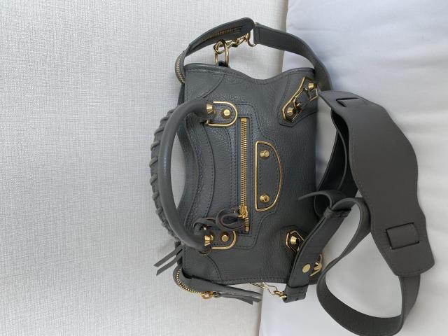Seller Closet Image