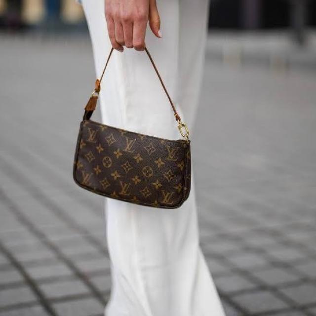 Seller Closet Image