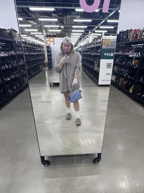 Seller Closet Image