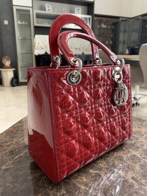 Seller Closet Image